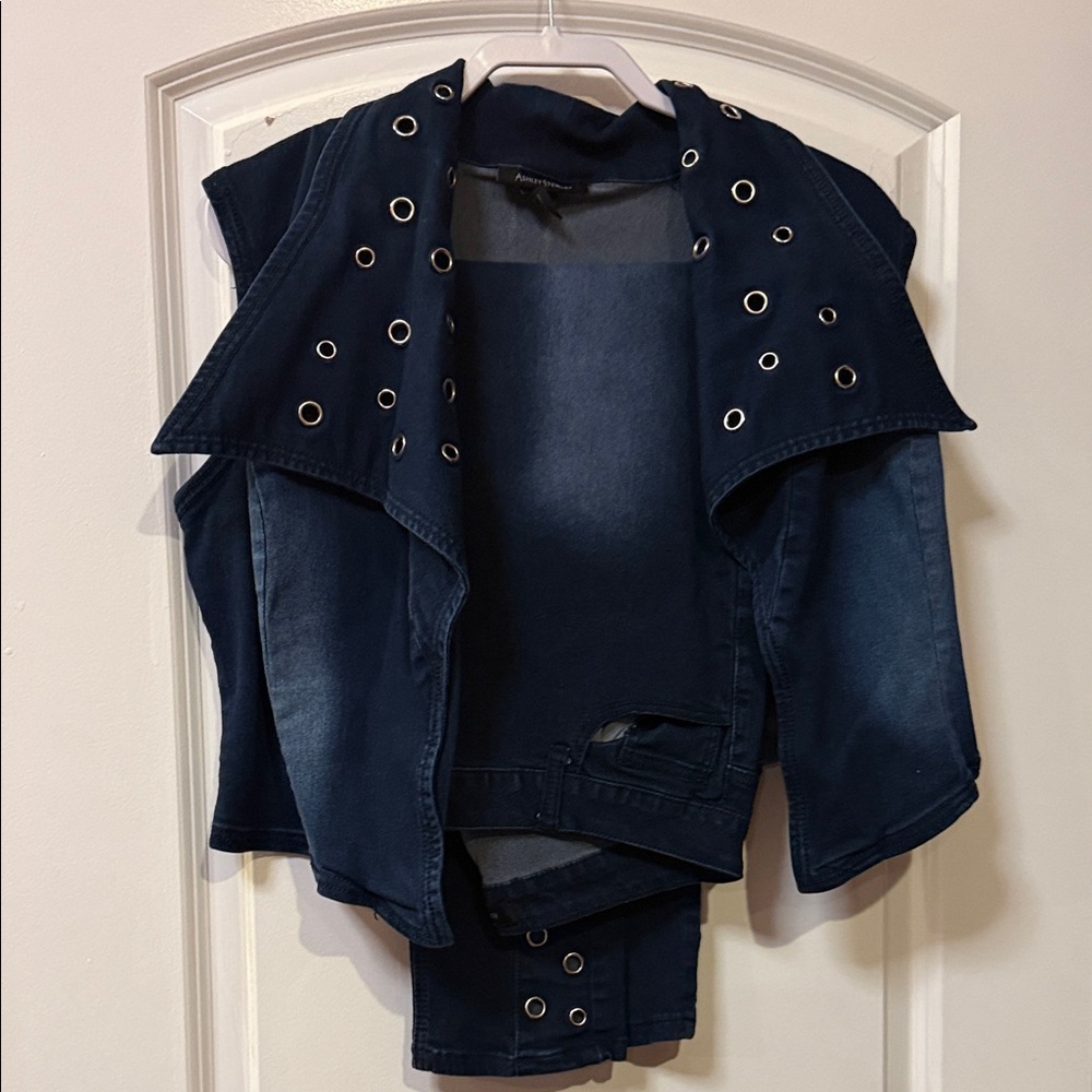 Ashley Stewart Navy Eyelet-Trim Sleeveless Jean Jacket/Capris